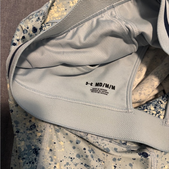 Under Armour Project Rock Sports Bra + Cropped High-Rise Leggings Set | Like New - Picture 4 of 4